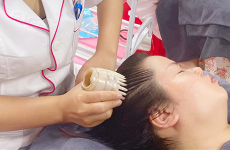 南寧養(yǎng)發(fā)頭療培訓(xùn)：梳頭為什么要選牛角梳？