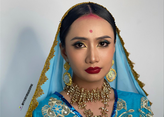 異域風情印度妝，南寧化妝培訓舞臺妝