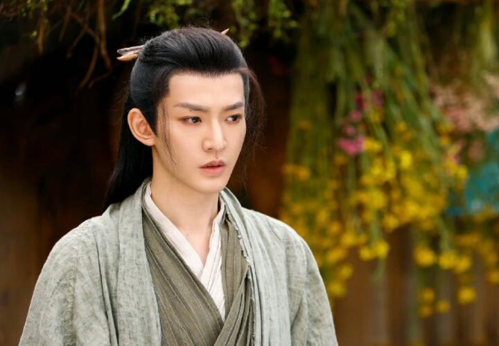 涂山璟眼妝教程，廣西彩妝眼妝培訓(xùn)