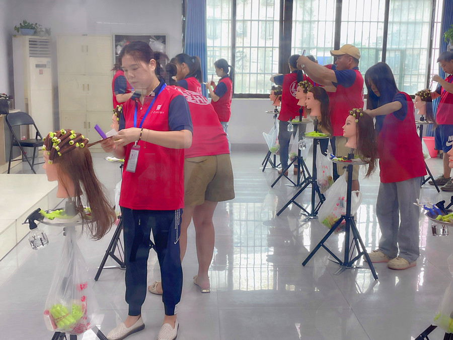 美發(fā)卷發(fā)杠的操作，零基礎(chǔ)學(xué)卷發(fā)