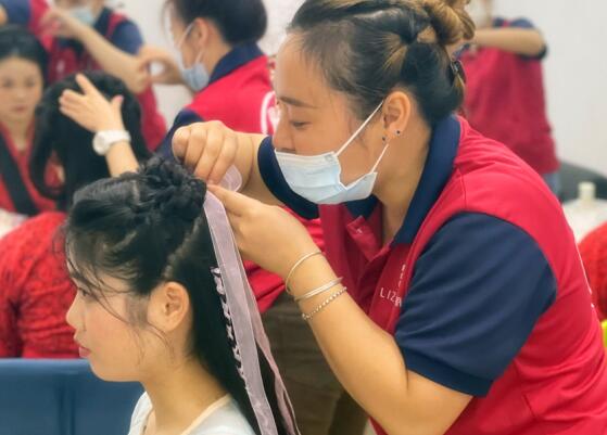 學(xué)員畢業(yè)寄語(yǔ) | 南寧化妝造型學(xué)校畢業(yè)感言