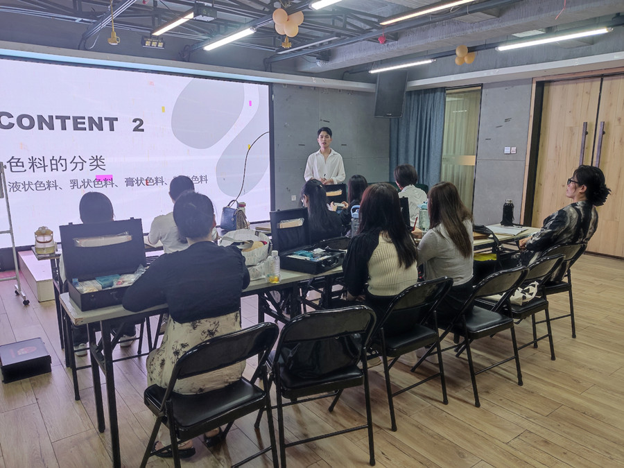 紋繡色乳的種類，南寧紋繡專業(yè)學(xué)習(xí)內(nèi)容