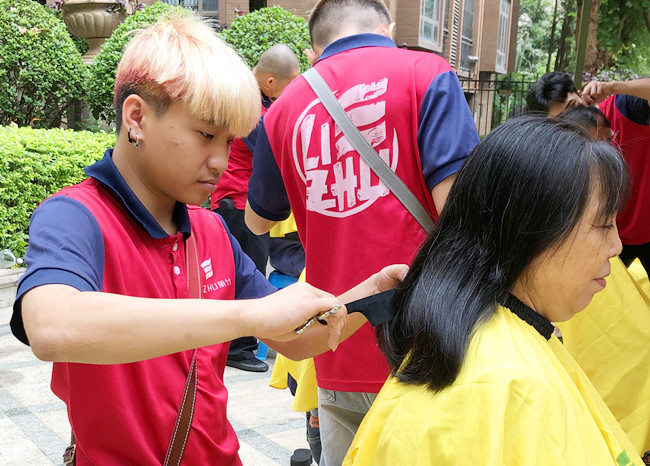 廣西美發(fā)職業(yè)技術學校美發(fā)免費活動