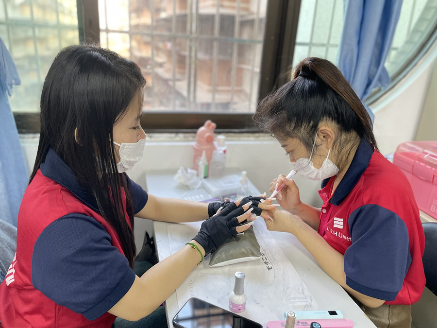 如何洗掉指甲油的辦法，廣西美甲進(jìn)修課程