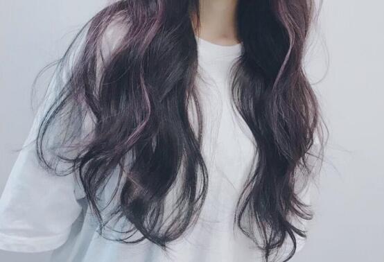 彈力素的正確使用方法，南寧學(xué)美發(fā)造型