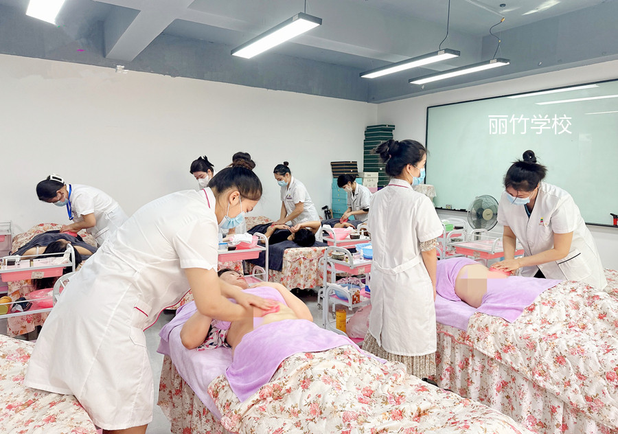 南寧美容美體師：你是時候按摩肚子了