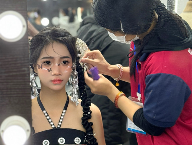 民族風(fēng)寫真，廣西化妝拍攝作品