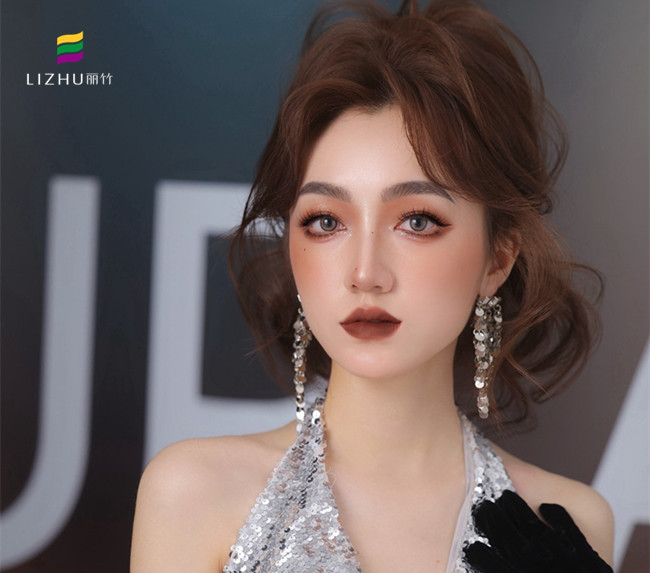 氣質(zhì)千金新娘，南寧學(xué)化妝影樓作品