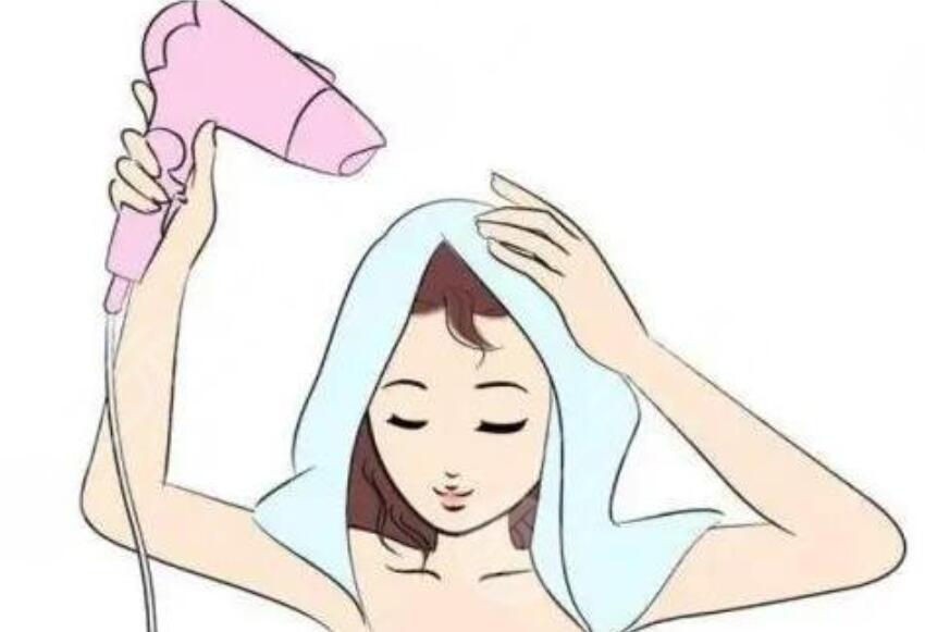 護(hù)發(fā)精油的正確用法，南寧美發(fā)洗頭培訓(xùn)班教學(xué)