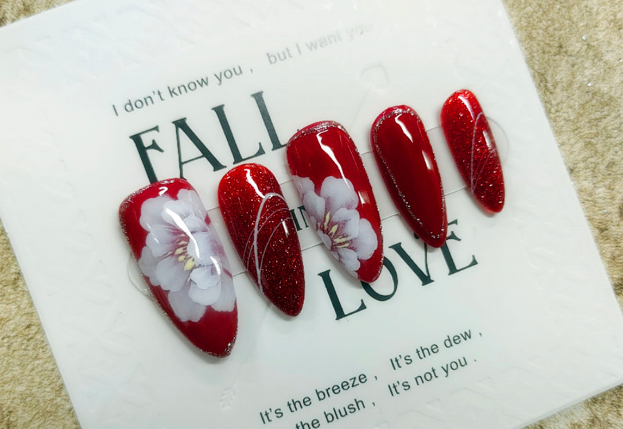 3D甲排筆美繪畫技巧，告訴你南寧美甲培訓(xùn)去哪里？