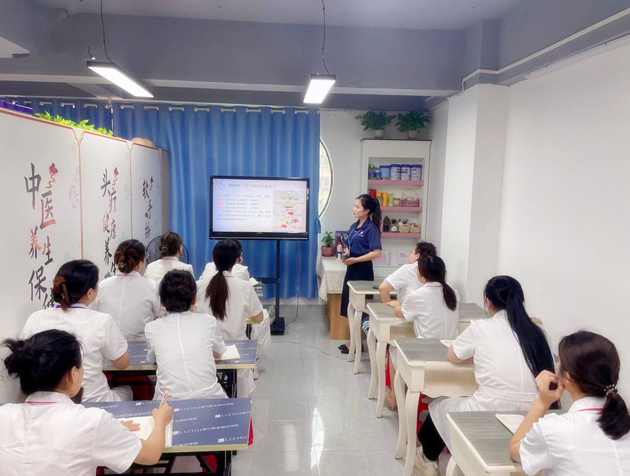 三伏天指什么？南寧美容健康學校為你講解