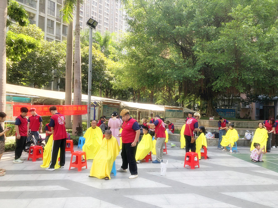 記錄南寧美發(fā)外出教學(xué)，告訴你南寧美發(fā)去哪學(xué)？