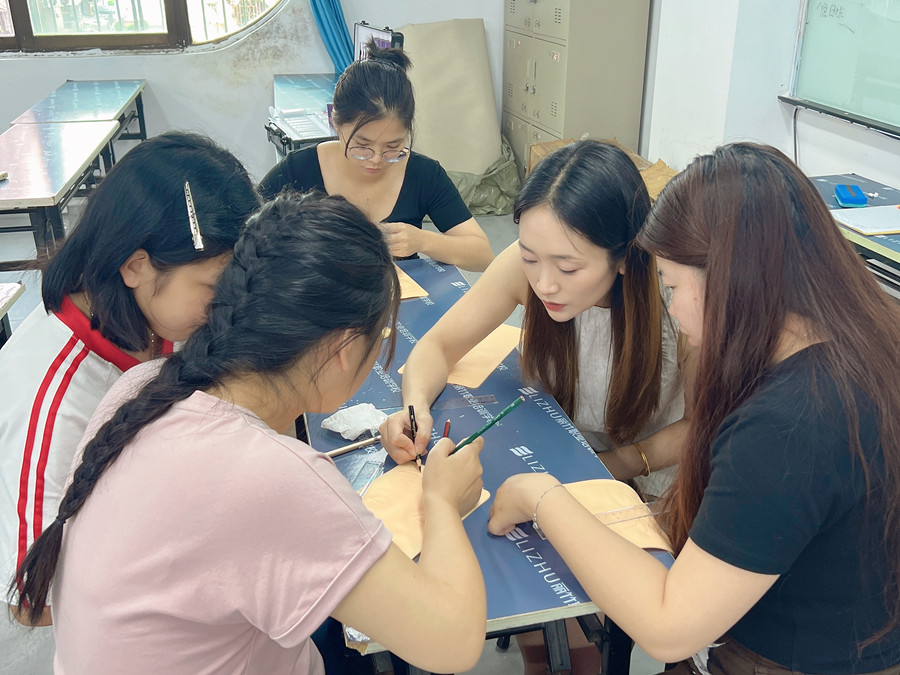 仿皮紋眉設(shè)計練習 ，告訴你廣西紋繡學習哪里專業(yè)