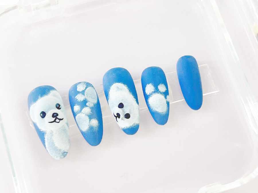 毛絨搓搓熊卡通美甲，南寧美甲進修深造作品